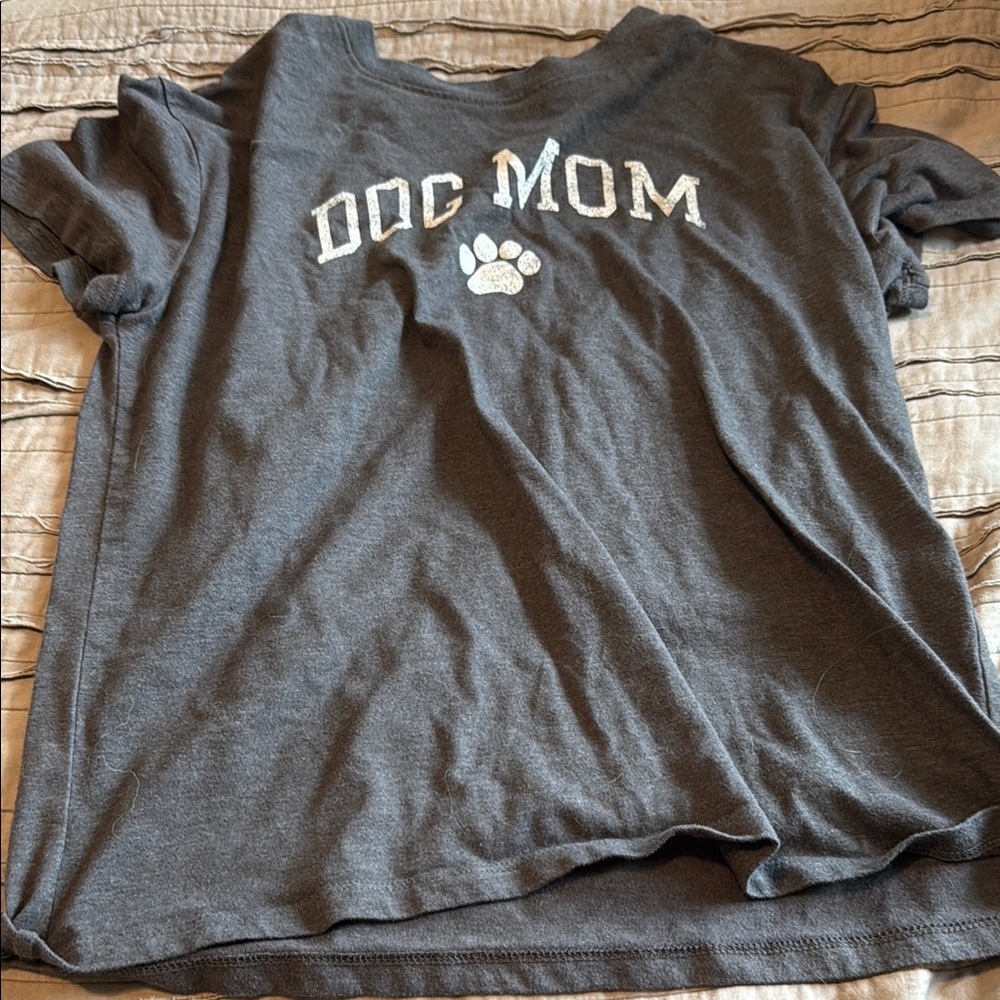 Modern Lux Gray Dog Mom Short Sleeve Tee